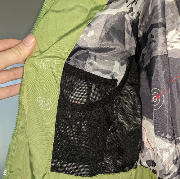 ZeroXposur green ski jacket w/removable hood - Picture 10 of 12